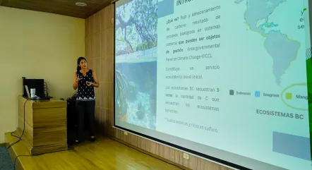 charla carbono azul noticia